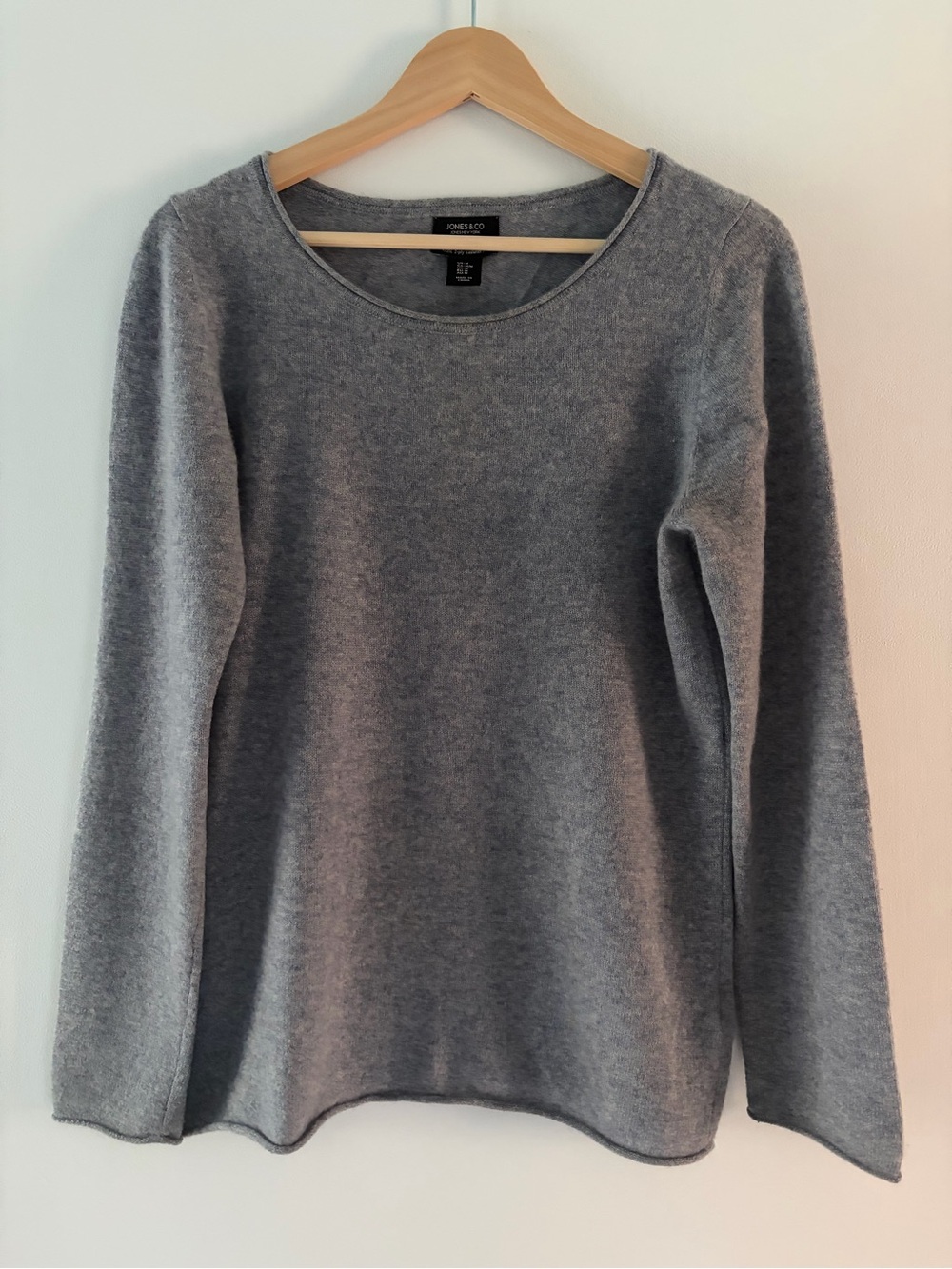 Jones Size Medium Solid Gray 100% 2-Ply Cashmere Pullover Roll Neck Sweater